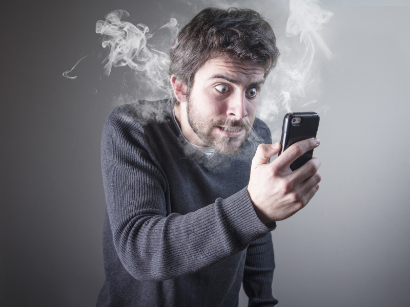 3. Demorar demais para responder